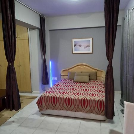 Old Town Studio Apartment Larnaca Ngoại thất bức ảnh